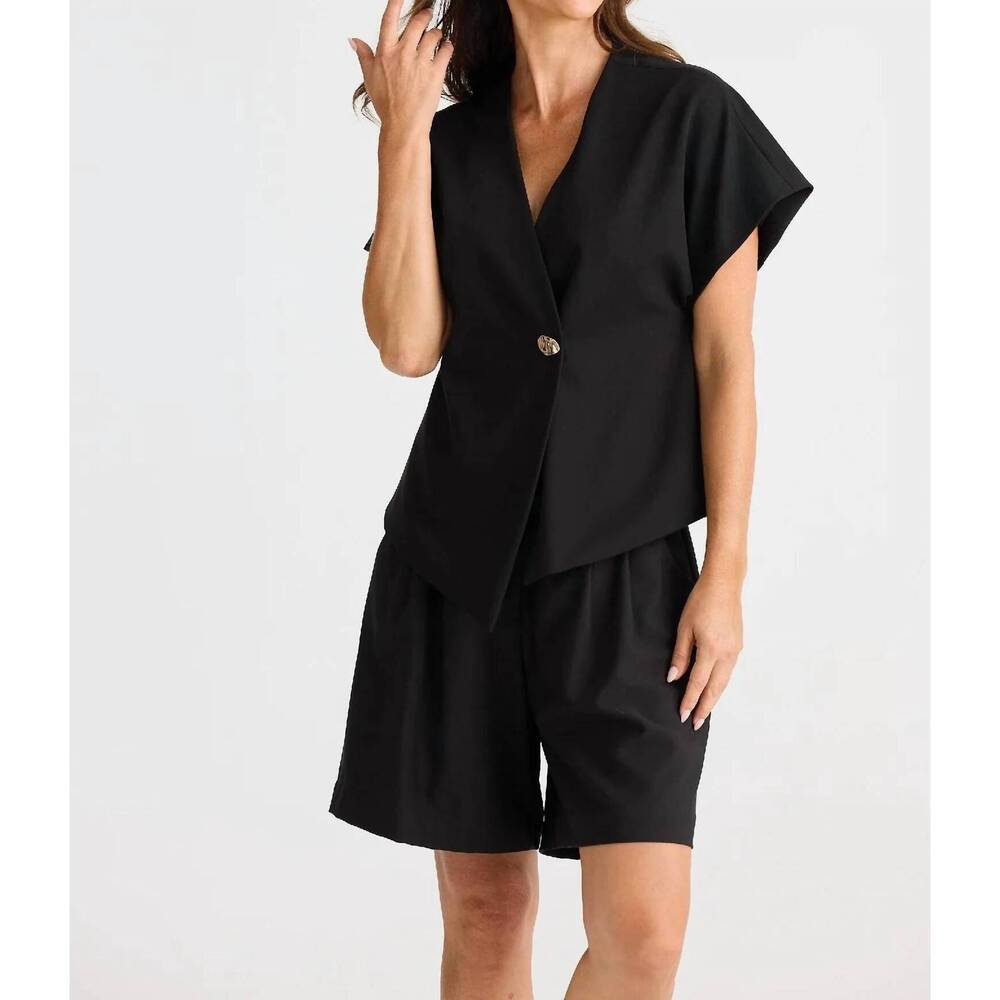 NEW BRAVE + TRUE origami v-neck top in black